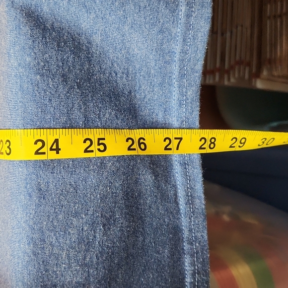 $5☃️"Cornwall Run" Unisex Breast Cancer Heathered Blue Medium Tee Shirt - Picture 7 of 10